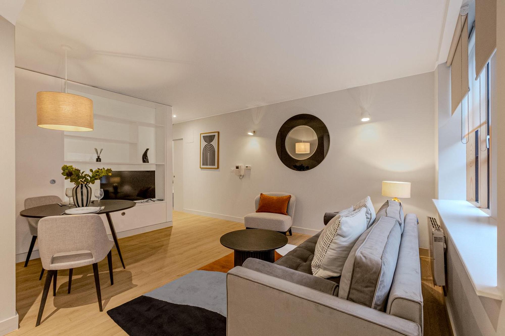 Central Servised Apartments On Artillery Lane Londen Buitenkant foto